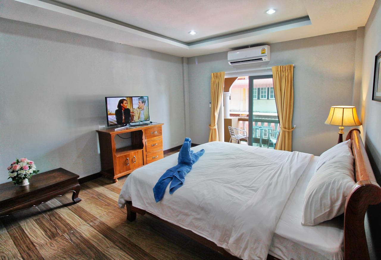 Jomtien Beach Pool House Pattaya Bagian luar foto