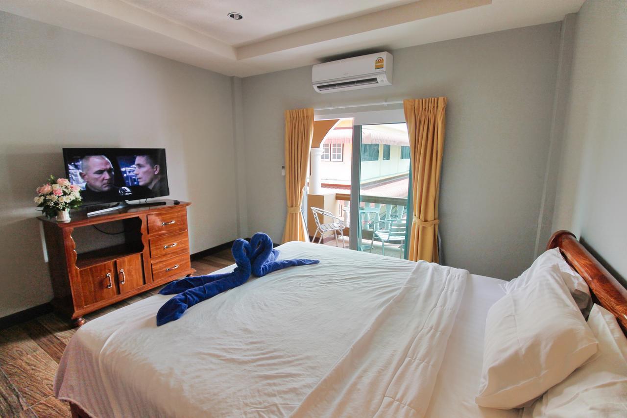 Jomtien Beach Pool House Pattaya Bagian luar foto